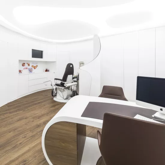 HIMACS qualities for a gynecological clinic in Valencia