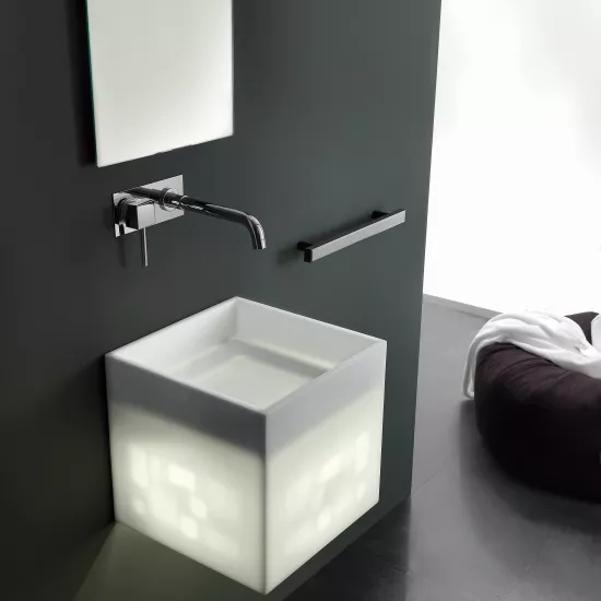 HIMACS, pushing the limits of the world of bathrooms