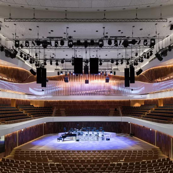 Zaryadye Concert Hall in Moscow with HIMACS