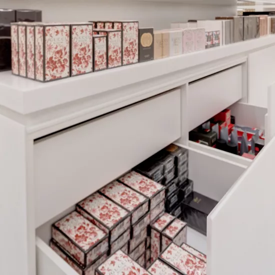 HIMACS and John Pawson bring back light to a beauty store in Germany