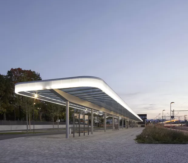 Translucent surround in HIMACS illuminates central bus station in Germany