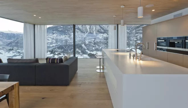 HIMACS: Una casa en Suiza con la más alta certificación MINERGIE