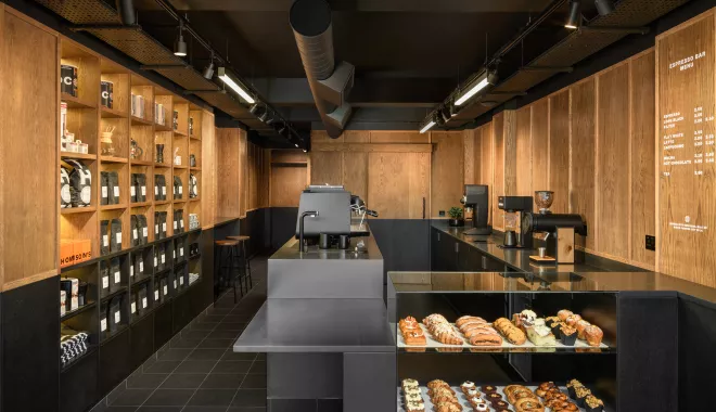 HIMACS verleiht dem Firmensitz von Thomson's Coffee einen Look, der ebenso facettenreich und ausdrucksstark ist wie sein Kaffee