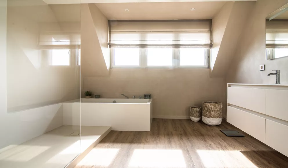 A refined bathroom in HIMACS exuding harmony and serenity