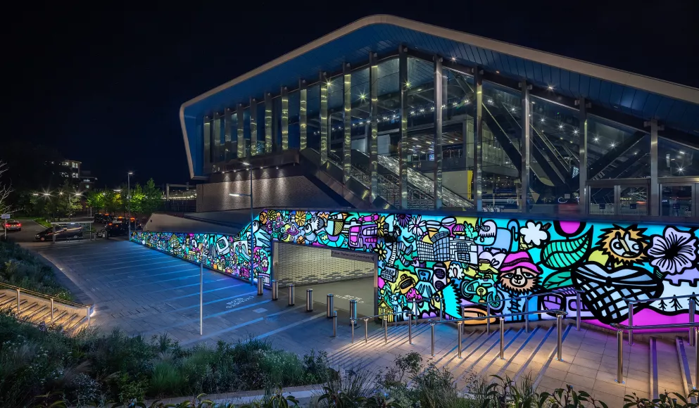 Urban Art with Heart: HIMACS Powers Stuart Melrose and Kev Munday’s Colourful Tribute to Reading