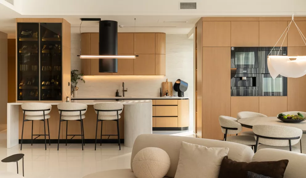 HIMACS adds serenity and elegance to this light-filled family penthouse in Belgrade