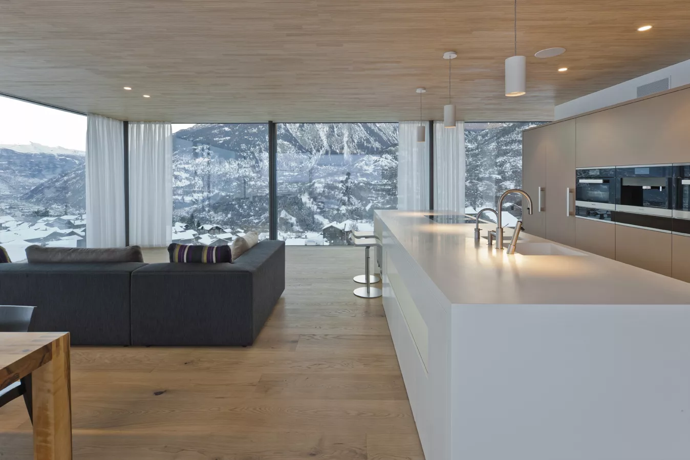 HIMACS: Minergie house in Switzerland