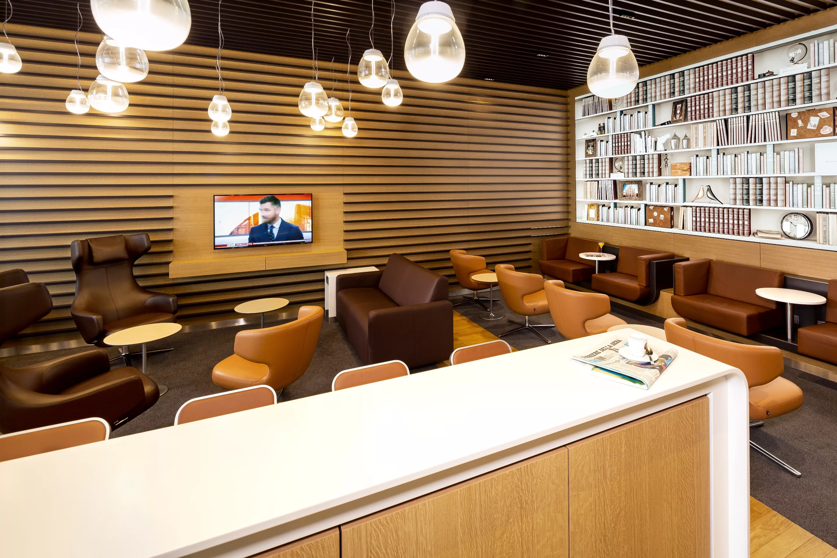 A new Lufthansa Lounge at Milan Airport with HIMACS