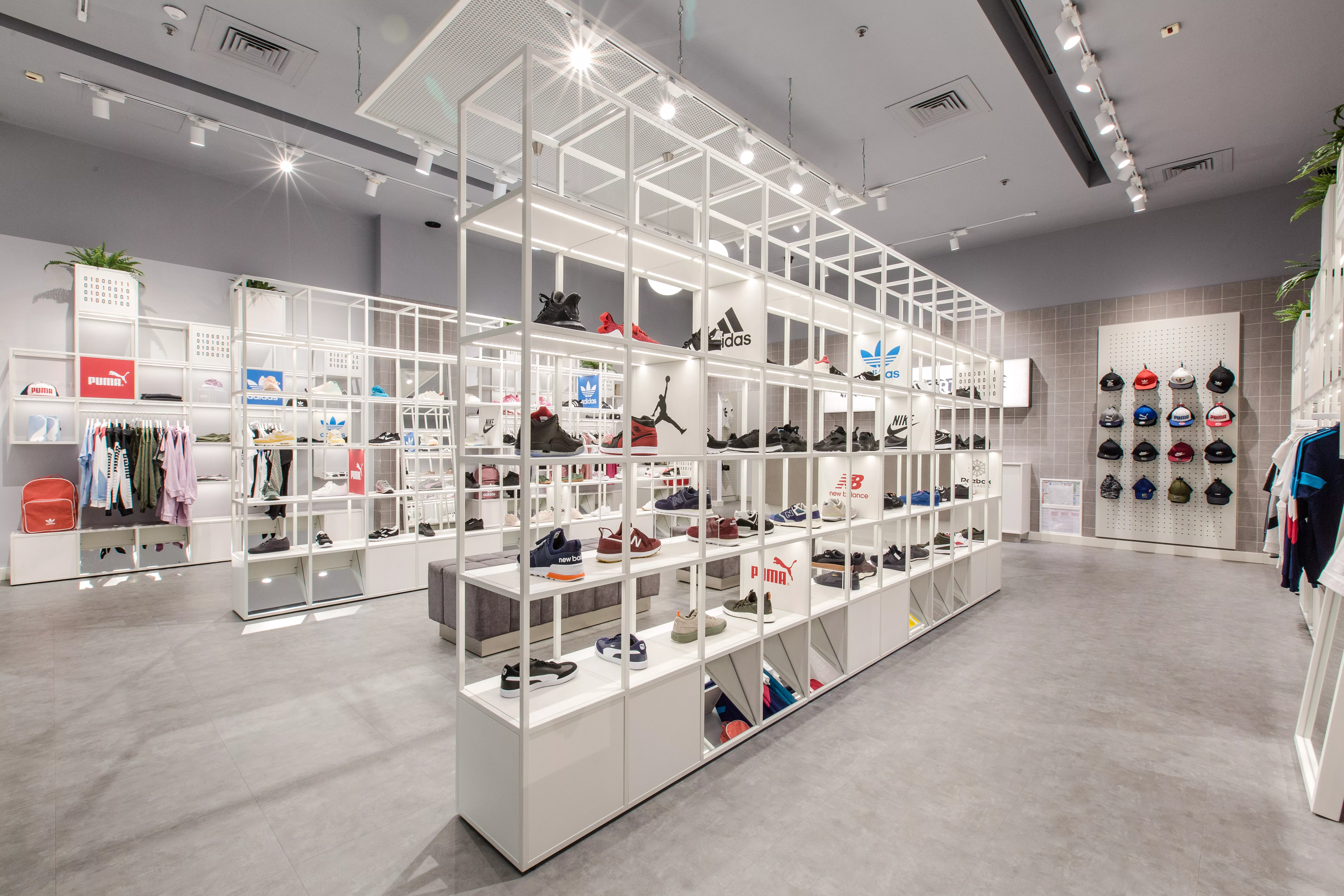 HIMACS Concrete creates a cool, urban look in  GRID store