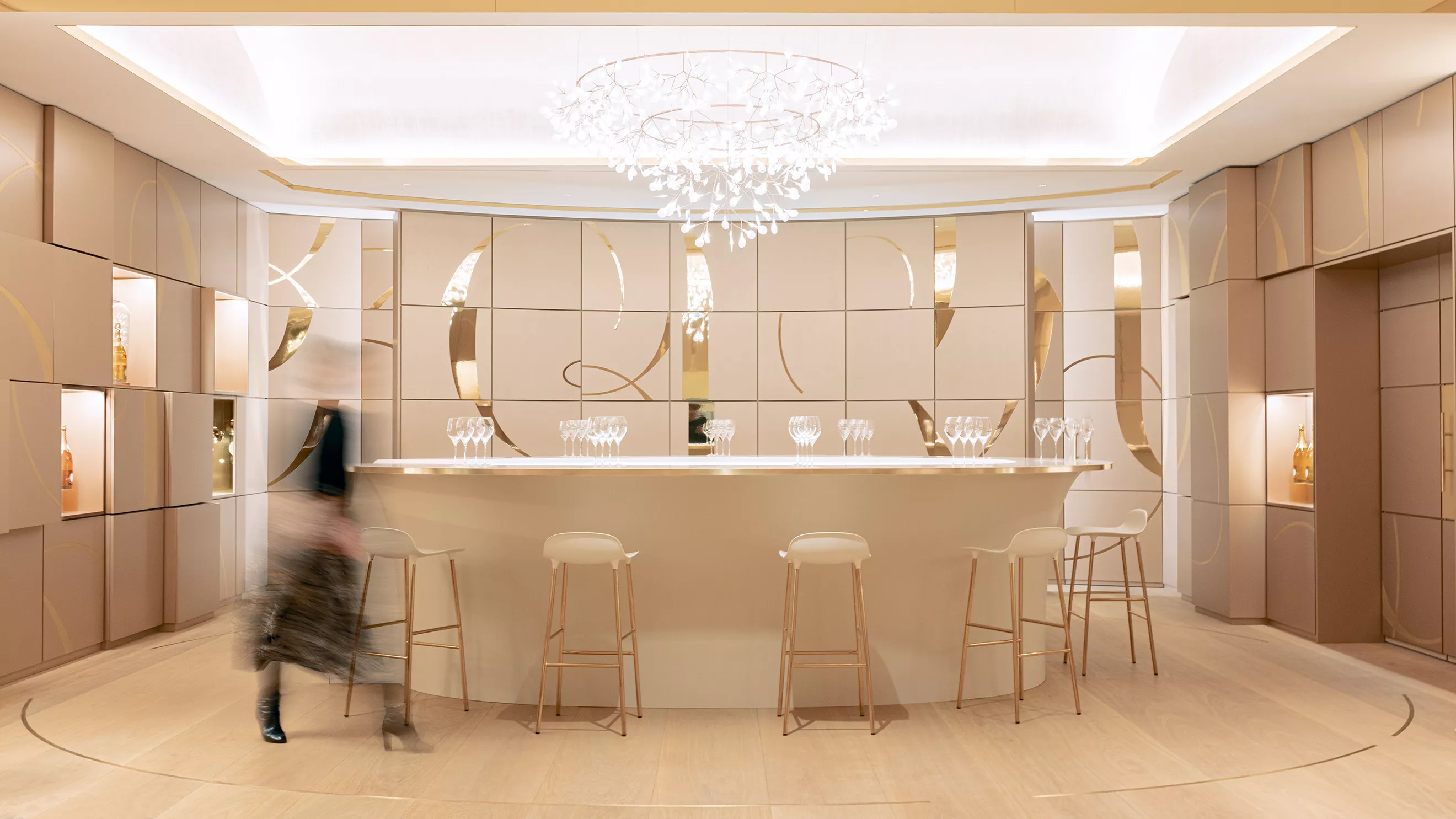 A majestic HIMACS bar counter for Roederer Champagne