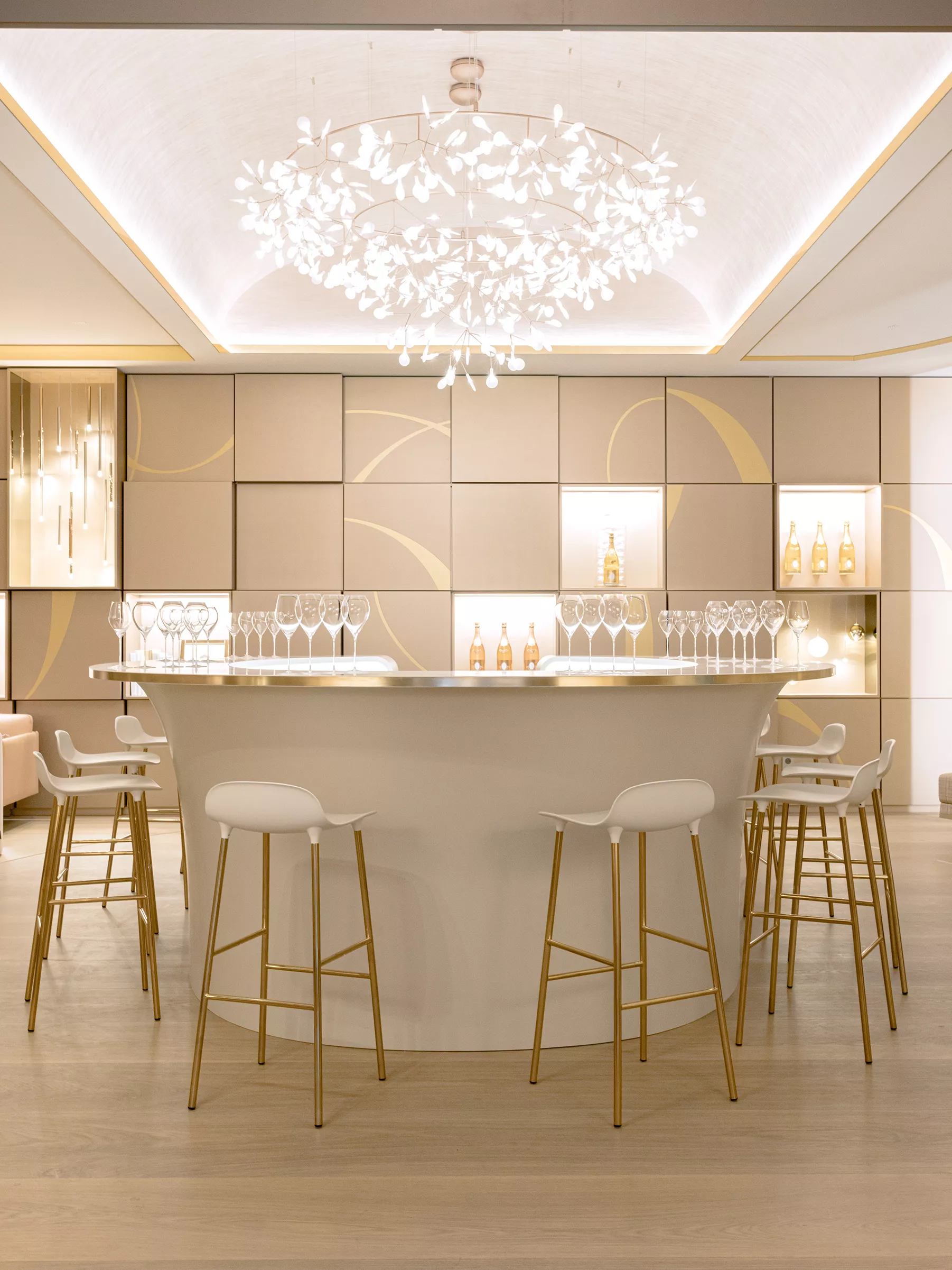 A majestic HIMACS bar counter for Roederer Champagne