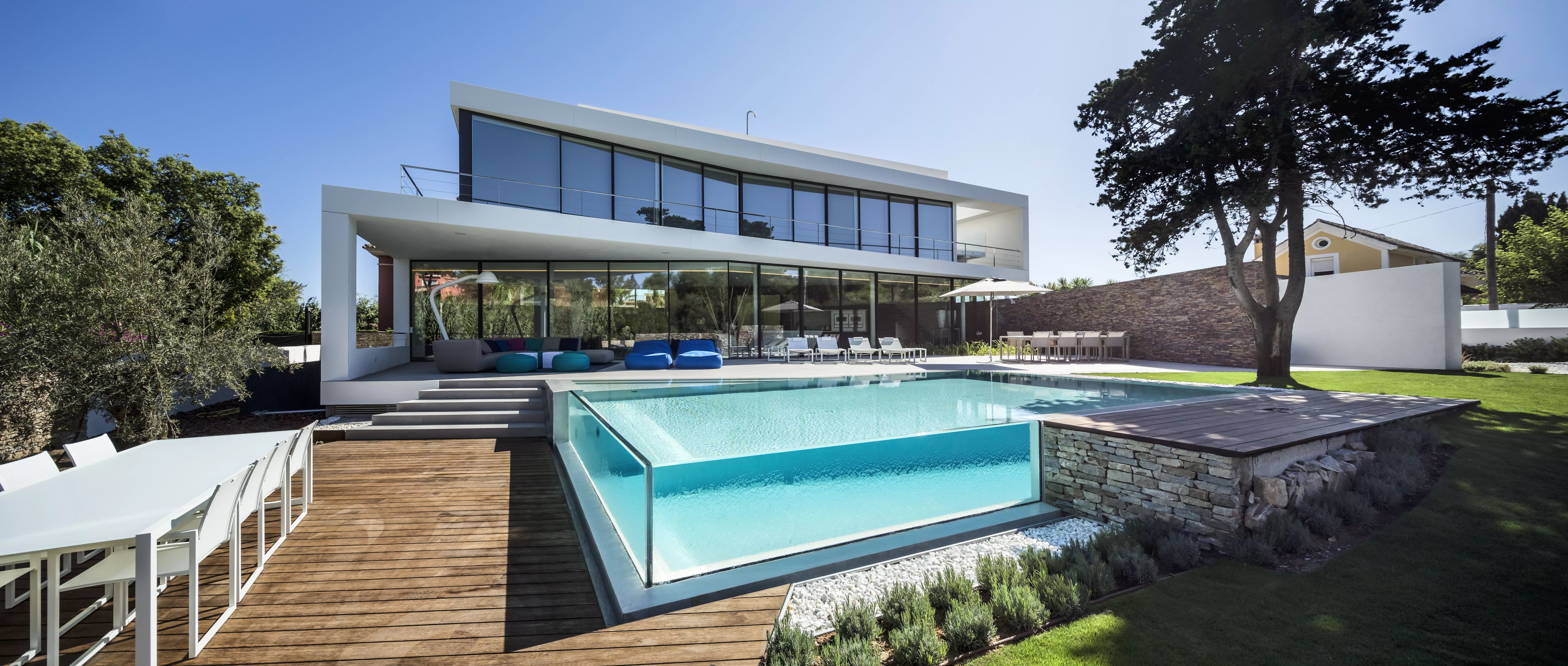 HIMACS for the palatial Cool Blue Villa in Marbella