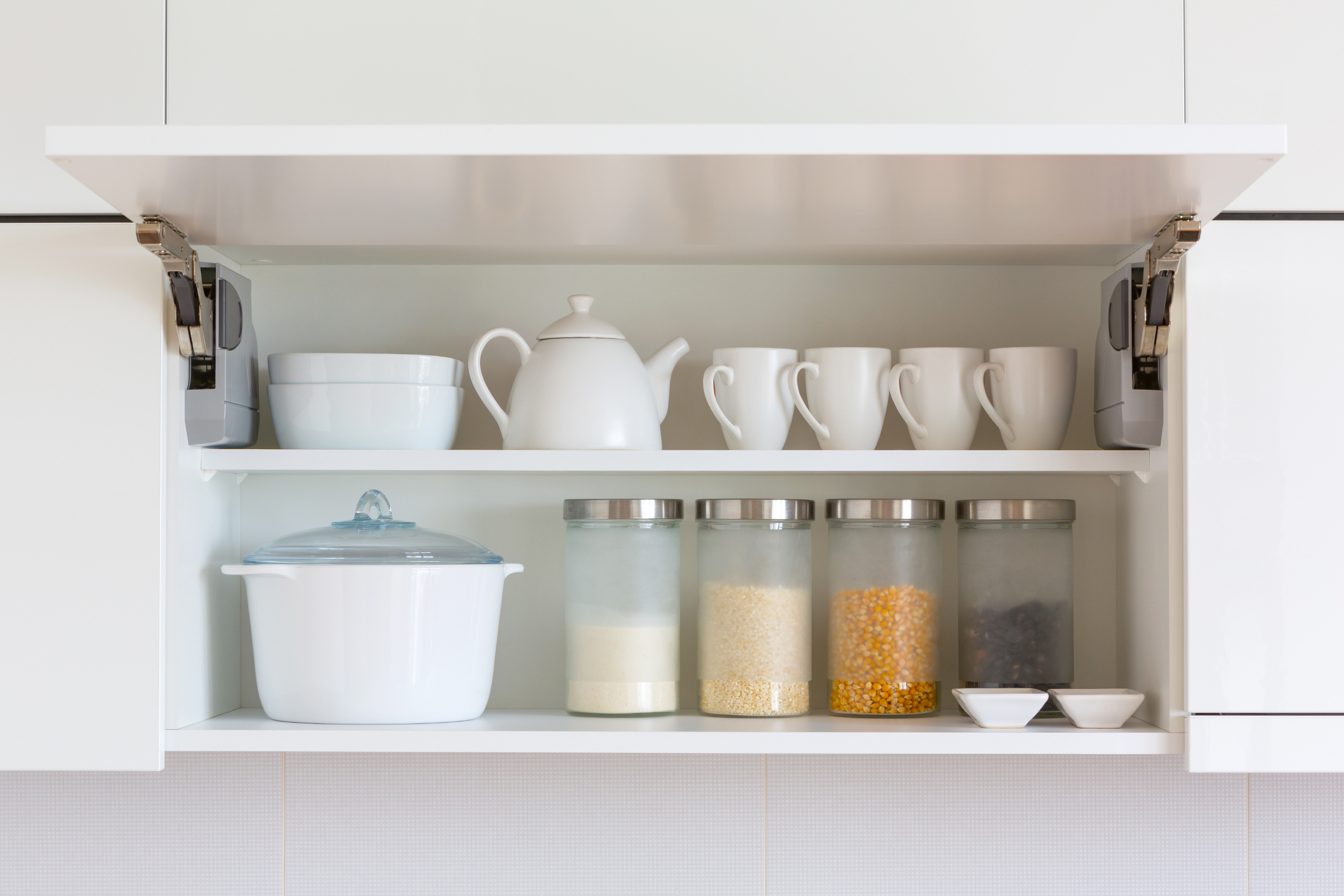 Storage shelves are ideal for maintaining a minimalist, clean, and organized space.