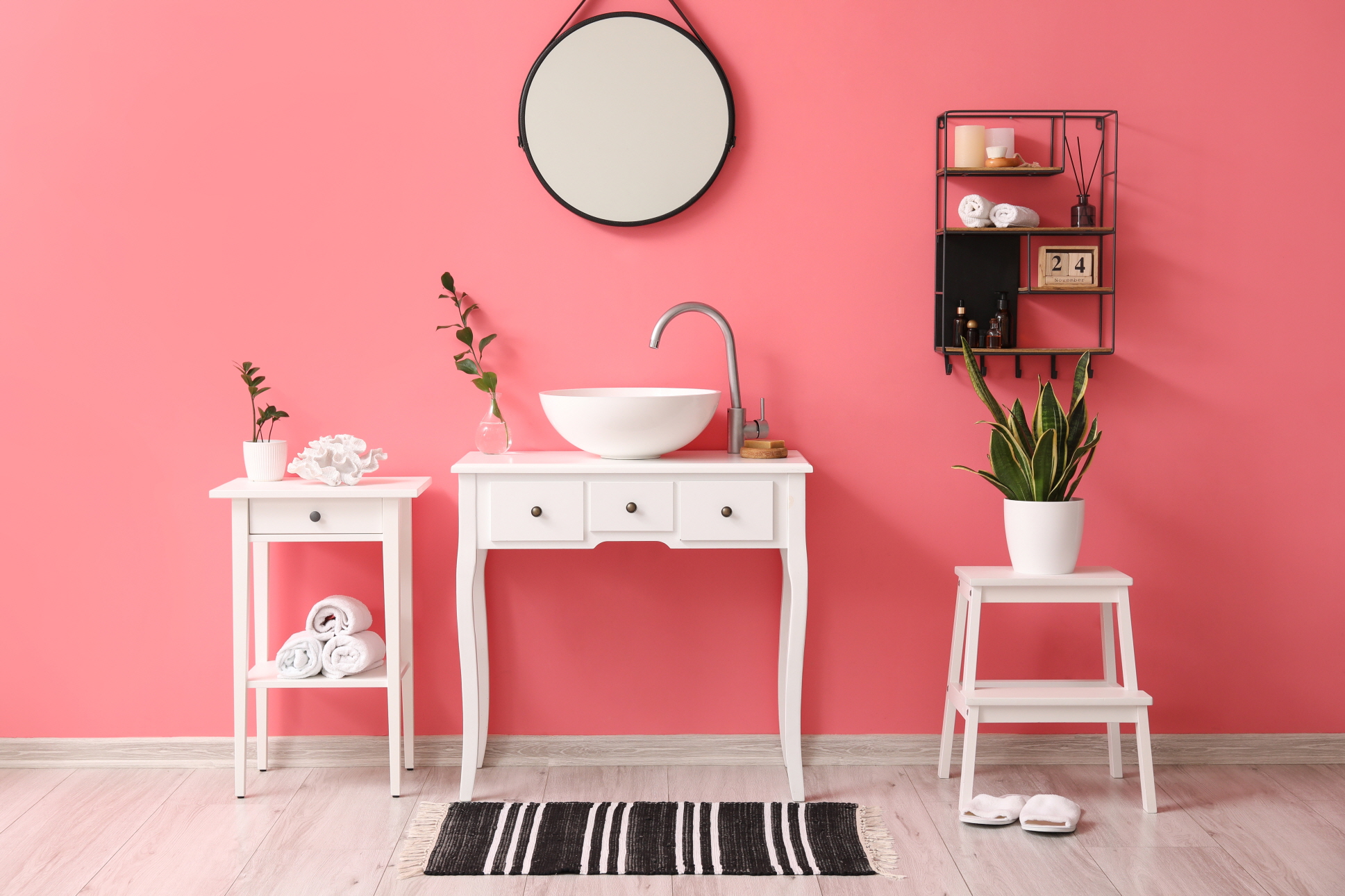 Bright, vividly colored walls or decorative items add life to your powder room.