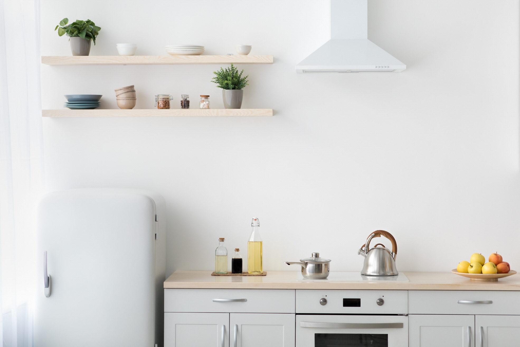 Open shelving provides more space to move around while cooking.